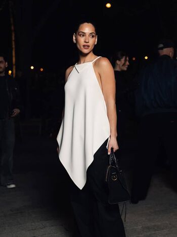 Adria arjona page leaked private photo uncensored HD quality