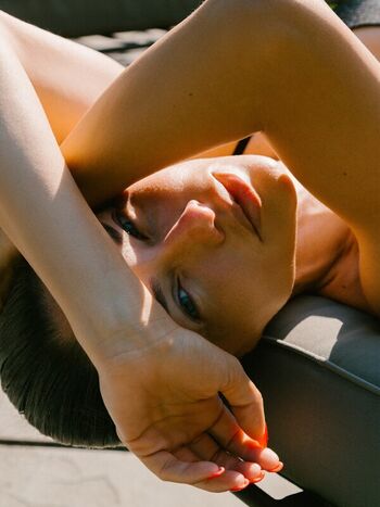 Adriana lima page leaked private photo uncensored HD quality