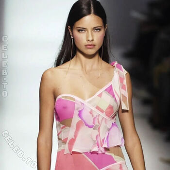 Adriana lima page leaked private photo uncensored HD quality