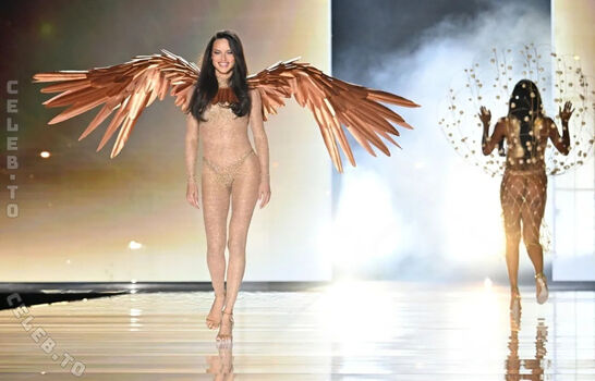 Adriana lima page leaked private photo uncensored HD quality