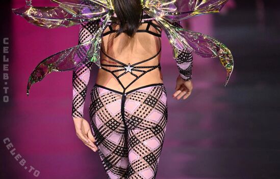 Adriana lima page leaked private photo uncensored HD quality