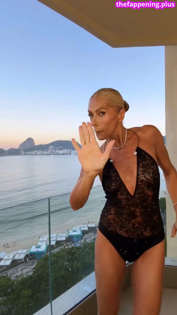Adriane galisteu/ leaked private photo uncensored HD quality