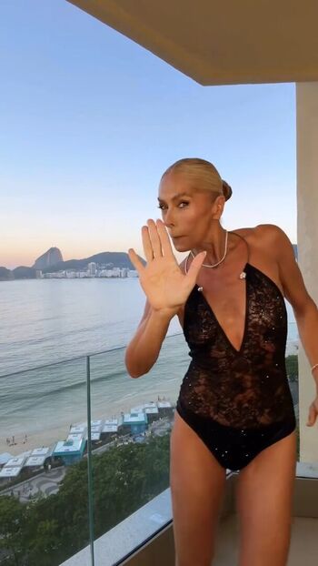 Adriane galisteu page leaked private photo uncensored HD quality