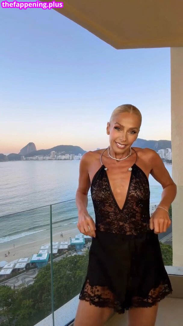 Adriane galisteu/ leaked private photo uncensored HD quality