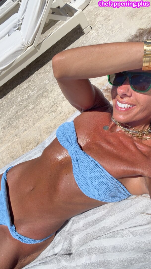 Adriane galisteu/ leaked private photo uncensored HD quality