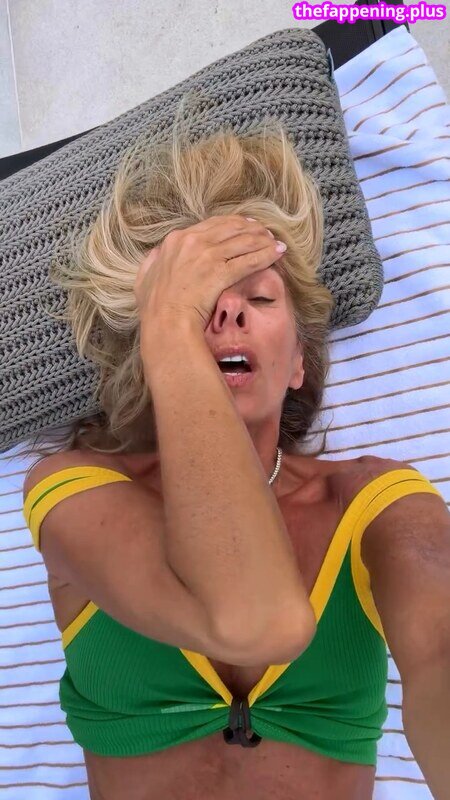 Adriane galisteu/ leaked private photo uncensored HD quality