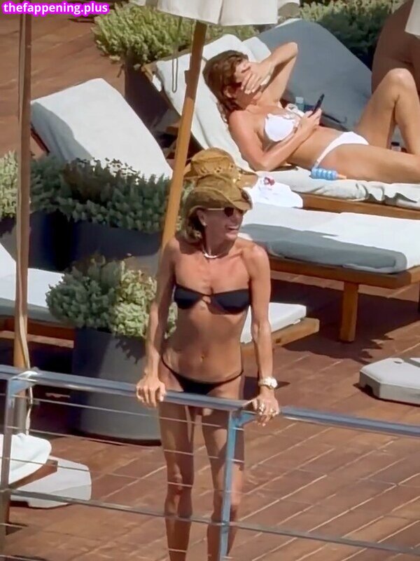 Adriane galisteu/ leaked private photo uncensored HD quality