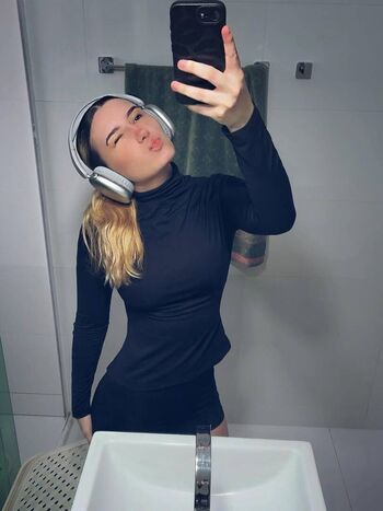 Adriele buchner leaked private photo uncensored HD quality