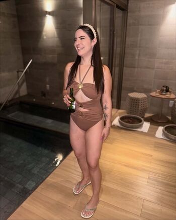 Adrielly maciel page leaked private photo uncensored HD quality