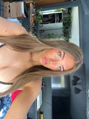 Aechisholm leaked private photo uncensored HD quality
