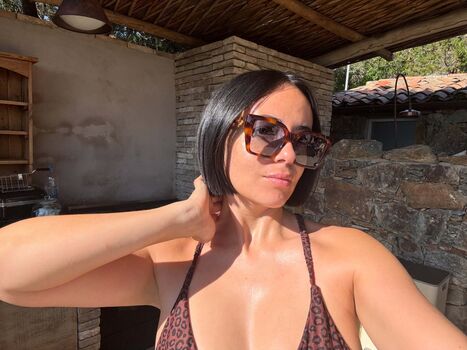 Agathe auproux  page leaked private photo uncensored HD quality