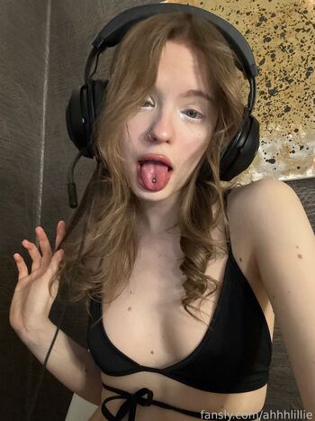 Ahhhlillie leaked private photo uncensored HD quality