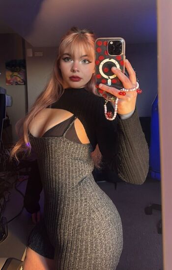 Aiiygatorz page leaked private photo uncensored HD quality