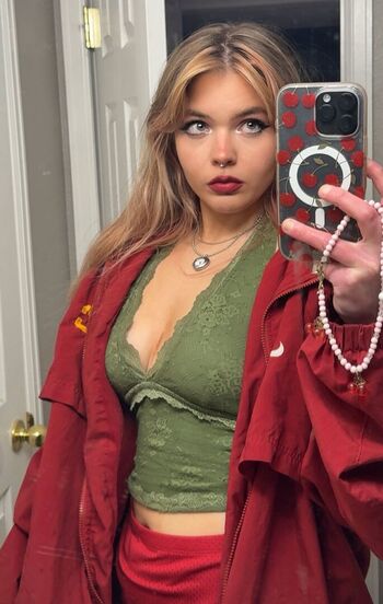 Aiiygatorz leaked private photo uncensored HD quality