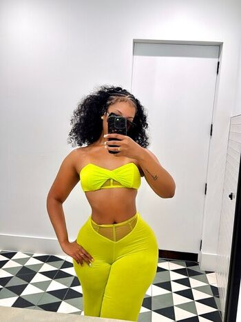 Aishaaamarie leaked private photo uncensored HD quality