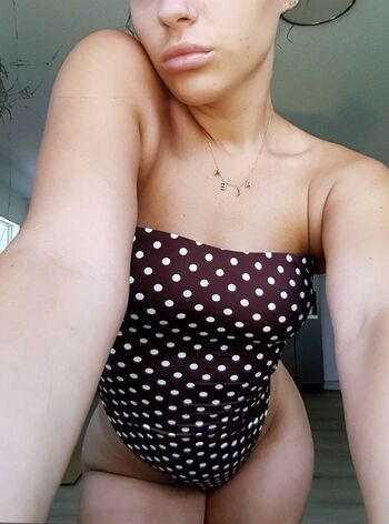 Aleaarose leaked private photo uncensored HD quality