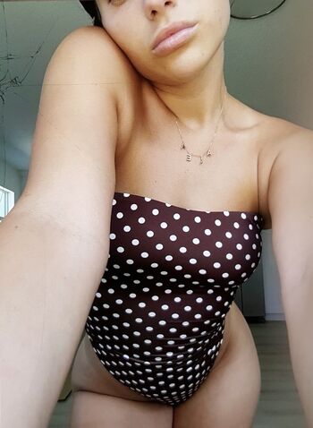 Aleaarose leaked private photo uncensored HD quality
