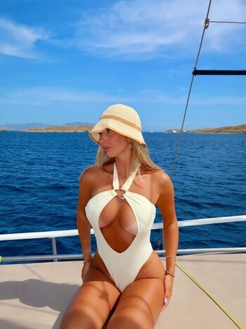 Allielacorte leaked private photo uncensored HD quality