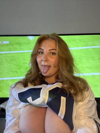 Alyssaholmes page leaked private photo uncensored HD quality