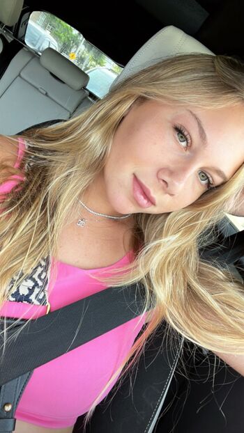 Amanda anisimova page leaked private photo uncensored HD quality
