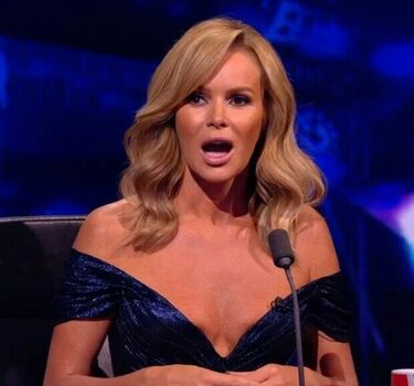 Amanda holden  page leaked private photo uncensored HD quality