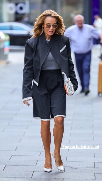 Amanda holden  page leaked private photo uncensored HD quality