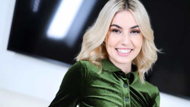 Amateur allure page leaked private photo uncensored HD quality