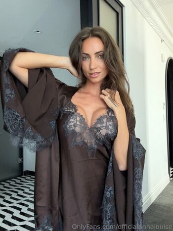 Anna louise  page leaked private photo uncensored HD quality