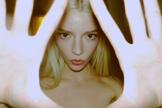 Anya taylor joy  page leaked private photo uncensored HD quality