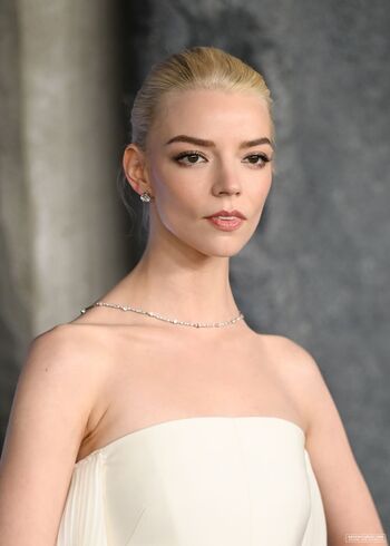 Anya taylor joy  page leaked private photo uncensored HD quality