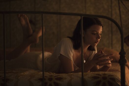 Anya taylor joy  page leaked private photo uncensored HD quality