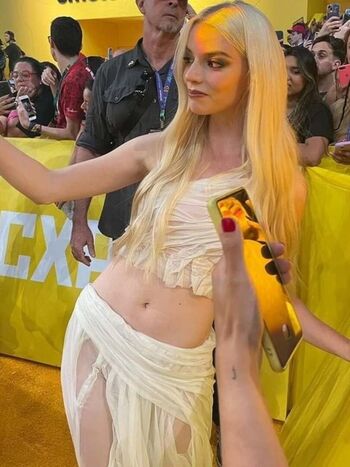 Anya taylor joy  page leaked private photo uncensored HD quality