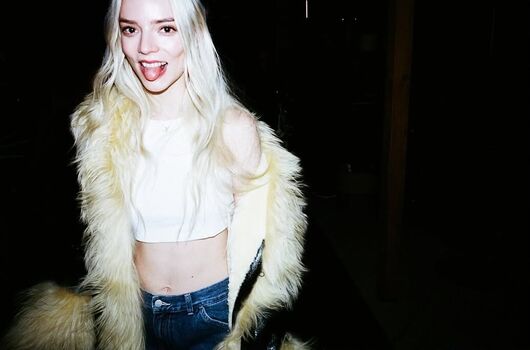 Anya taylor joy  page leaked private photo uncensored HD quality