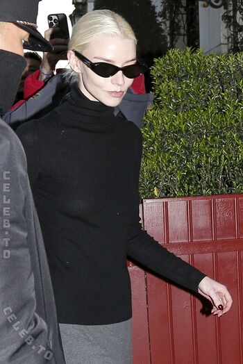 Anya taylor joy  page leaked private photo uncensored HD quality