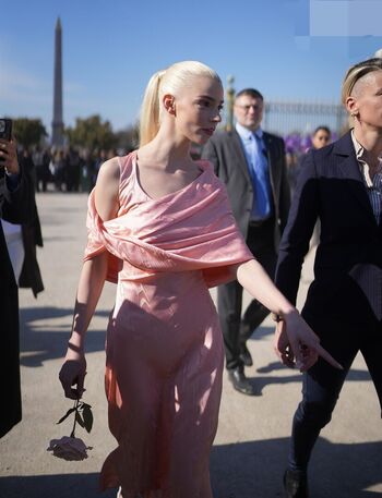 Anya taylor joy  page leaked private photo uncensored HD quality