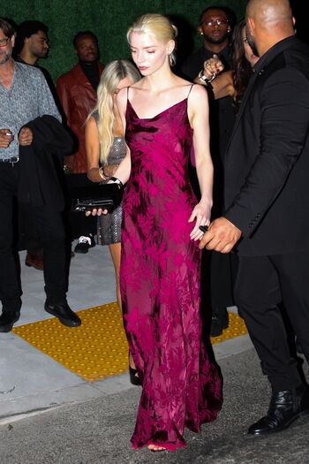 Anya taylor joy  page leaked private photo uncensored HD quality