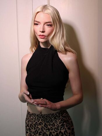 Anya taylor joy  page leaked private photo uncensored HD quality