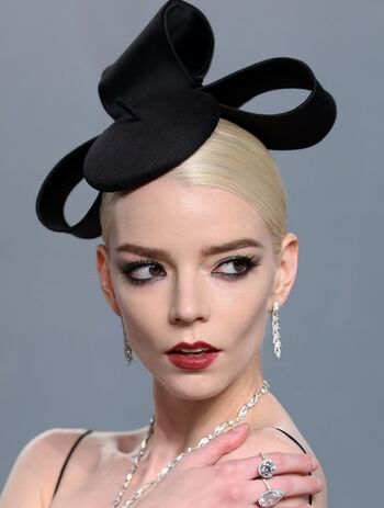 Anya taylor joy  page leaked private photo uncensored HD quality