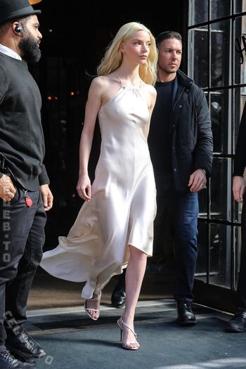Anya taylor joy  page leaked private photo uncensored HD quality