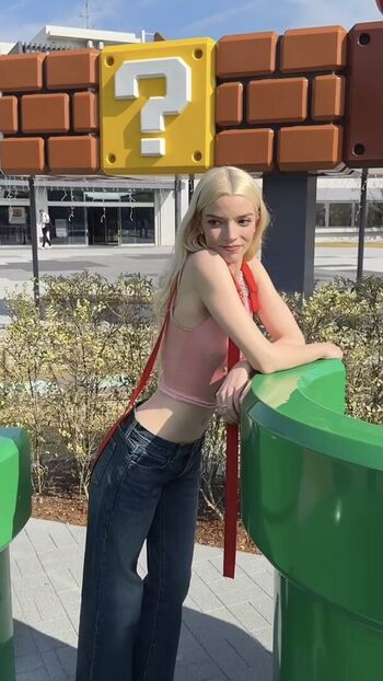 Anya taylor joy  page leaked private photo uncensored HD quality