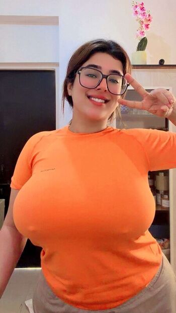 Apoorva bhalla page leaked private photo uncensored HD quality
