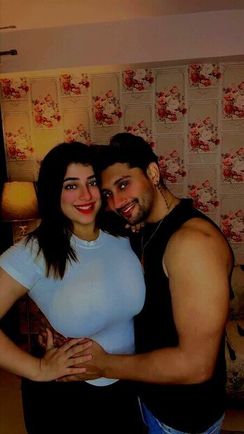Apoorva bhalla page leaked private photo uncensored HD quality