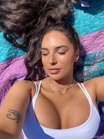 Arabic princess page leaked private photo uncensored HD quality
