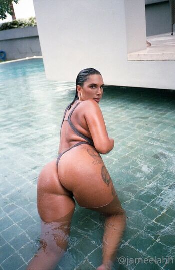 Arabic princess leaked private photo uncensored HD quality