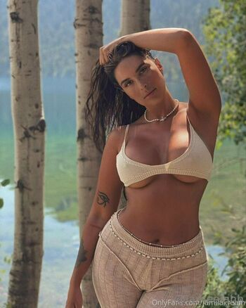 Arabic princess leaked private photo uncensored HD quality