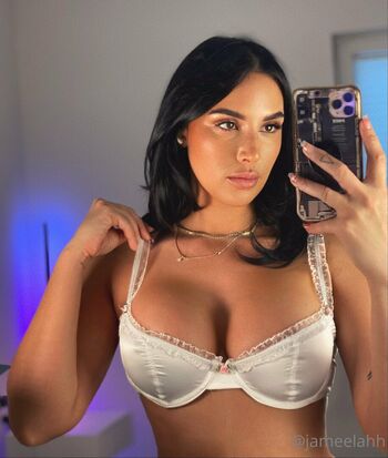 Arabic princess leaked private photo uncensored HD quality