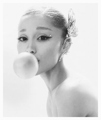 Ariana grande leaked private photo uncensored HD quality
