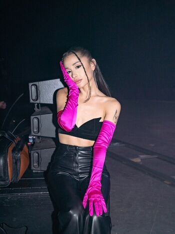 Ariana grande leaked private photo uncensored HD quality