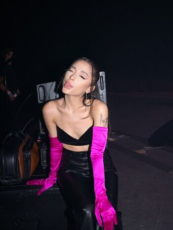 Ariana grande leaked private photo uncensored HD quality