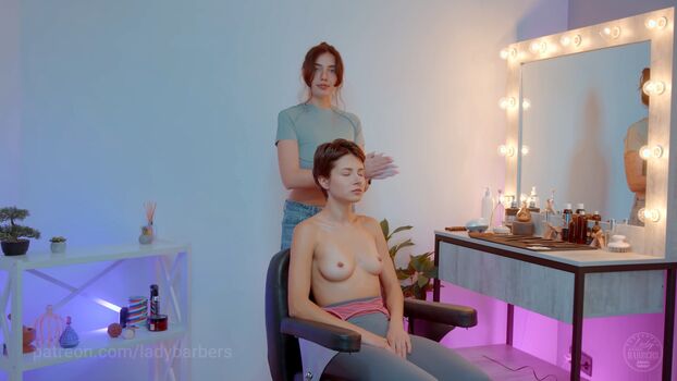 Asmrladybarbers leaked private photo uncensored HD quality